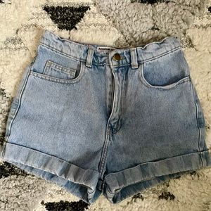 AMERICAN APPAREL MOM JEAN SHORTS